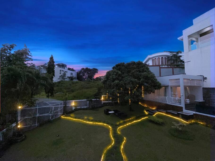 Tropical Villa By Villapedia Citaringgul Exteriér fotografie